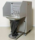 動物籠清洗系統（Cage Cleaning Station）